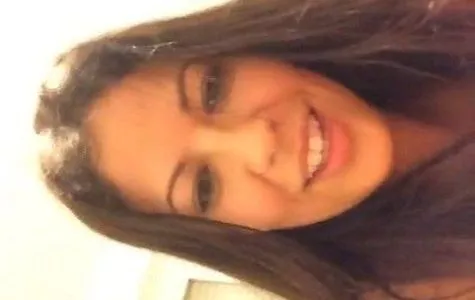 Coroa experiente e muito gostosa mostrando o lindo corpo peladinha