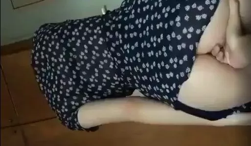 Namoradinha deliciosa sentando na pica e rebolando gostoso