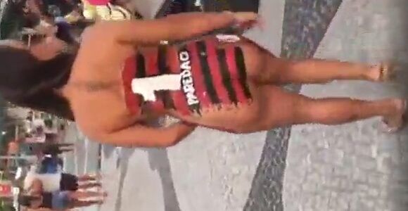 Flagras de Carnaval 1 Gostosa pelada com o corpo pintado no Rio de Janeiro