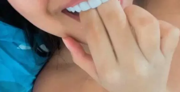 Novinha linda demais peladinha no vídeo nudes